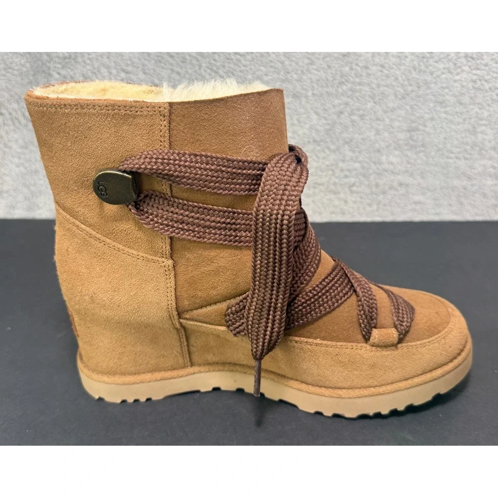 UGG Wedge Boots Women Sz 7.5 Chestnut Brown Suede Shearling Femme Lace Up Ankle